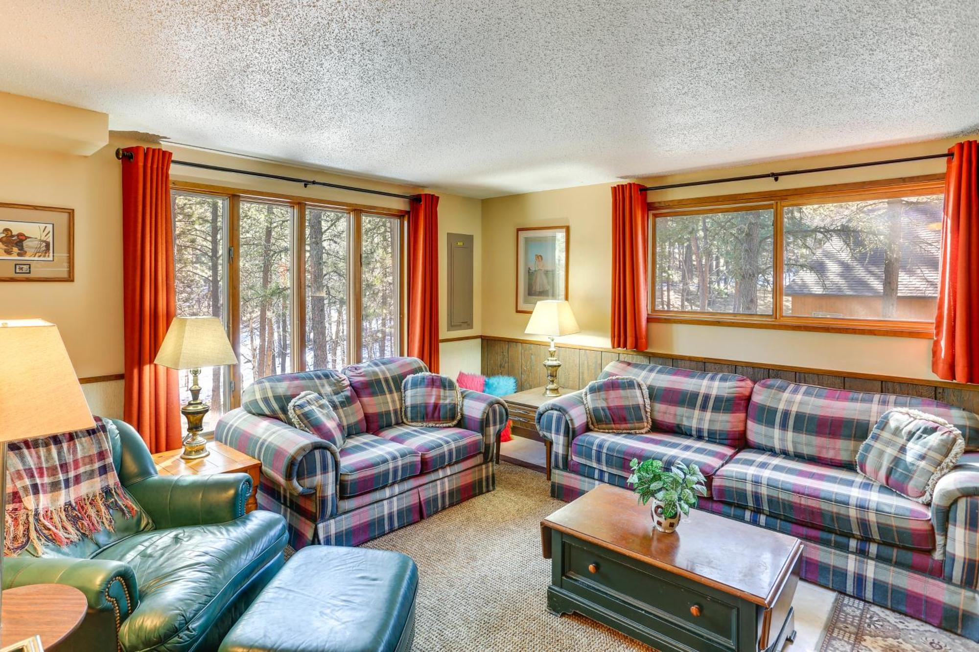רפיד סיטי Cozy Black Hills Nature Retreat With Private Deck! מראה חיצוני תמונה